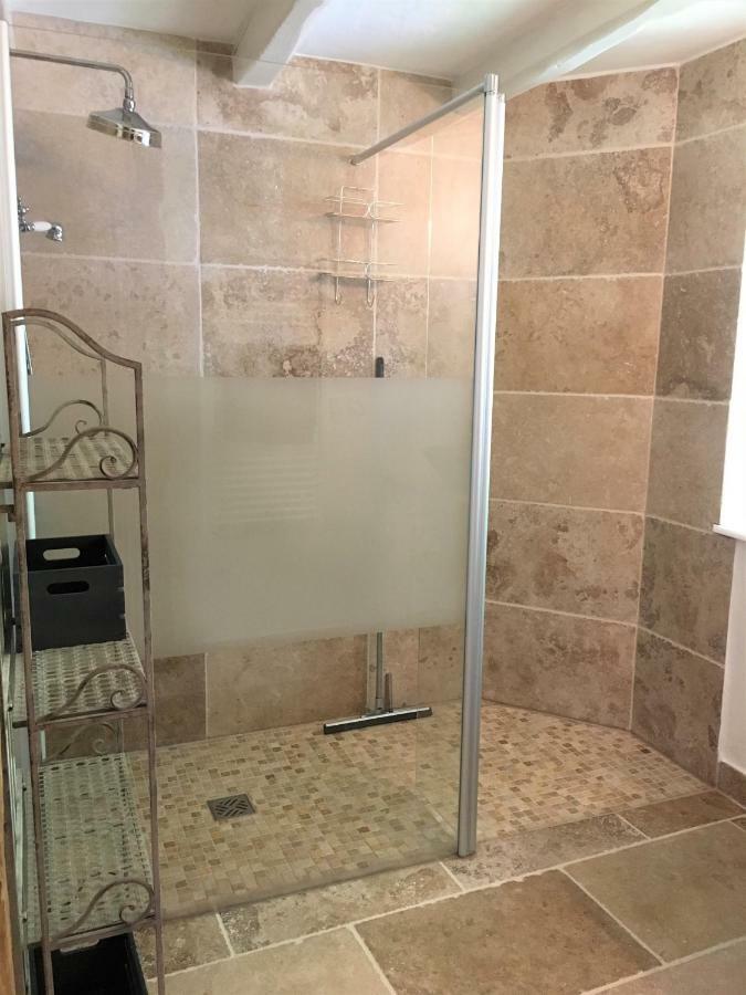 Chambres D'Hotes Des Lodges De La Cascade Yenne Ngoại thất bức ảnh